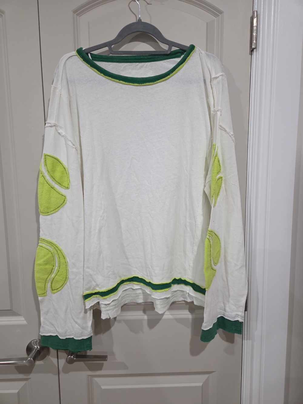 We The Free You're A Star Tee Tennis Tee L NWT - Picture 4 of 9